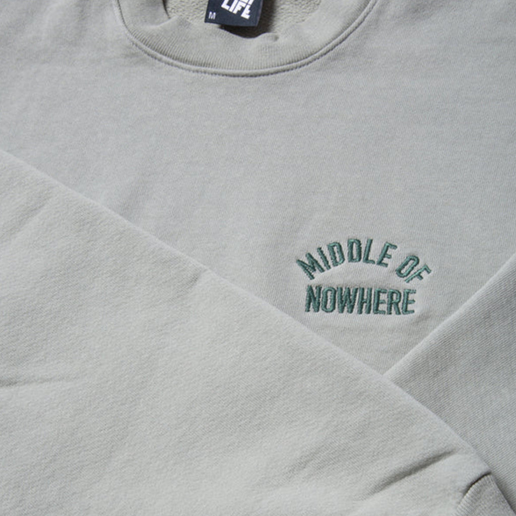 THE QUIET LIFE MIDDLE OF NOWHERE EMBROIDERED CREW MIST